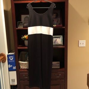 Chic Black and White Midi Dress